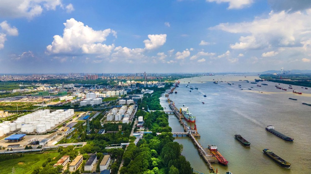 江蘇油港國際港務有限公司正式授牌市級工業旅游區